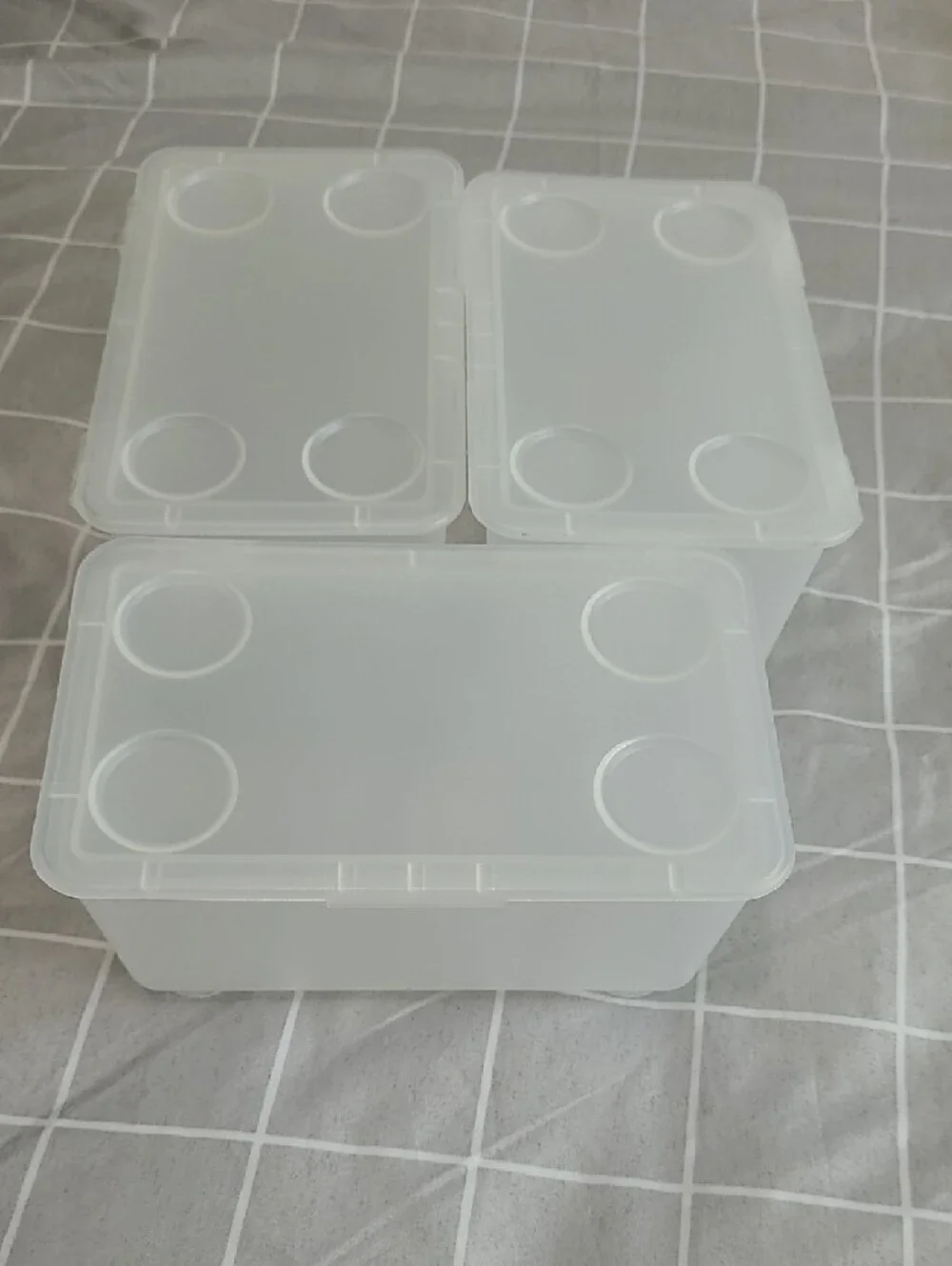 IKEA GLIS Storage Boxes with Lids - White Plastic